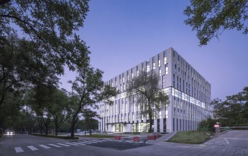 ���A��W���WԺ�D���^��������