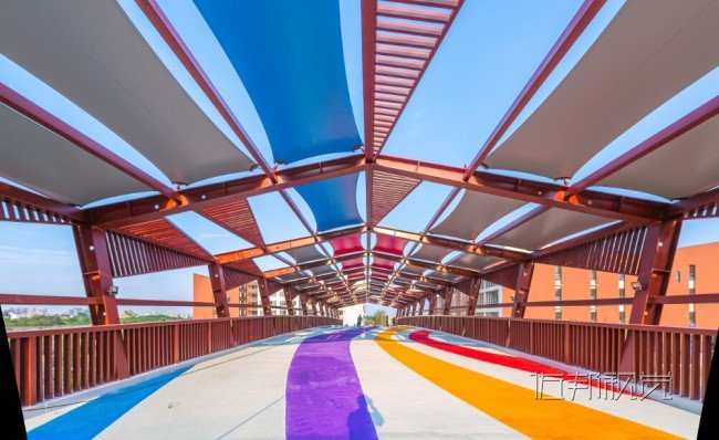 �Ϸ��е�ʮ�ЌW(xu��)��У�^(q��)�����O(sh��)Ӌ(j��)����