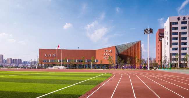 �Ϸ��е�ʮ�ЌW(xu��)��У�^(q��)�����O(sh��)Ӌ(j��)����