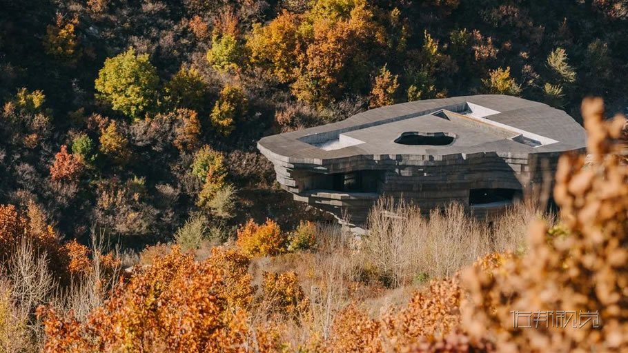 ��ɽ�Xɽ�������d-��ʯ��Ѩ�e��һ��Ľ����L(f��ng)��